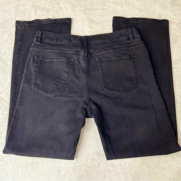 Elie Tahari Women’s Nicola Black Wash jeans size 8P - Picture 3 of 6